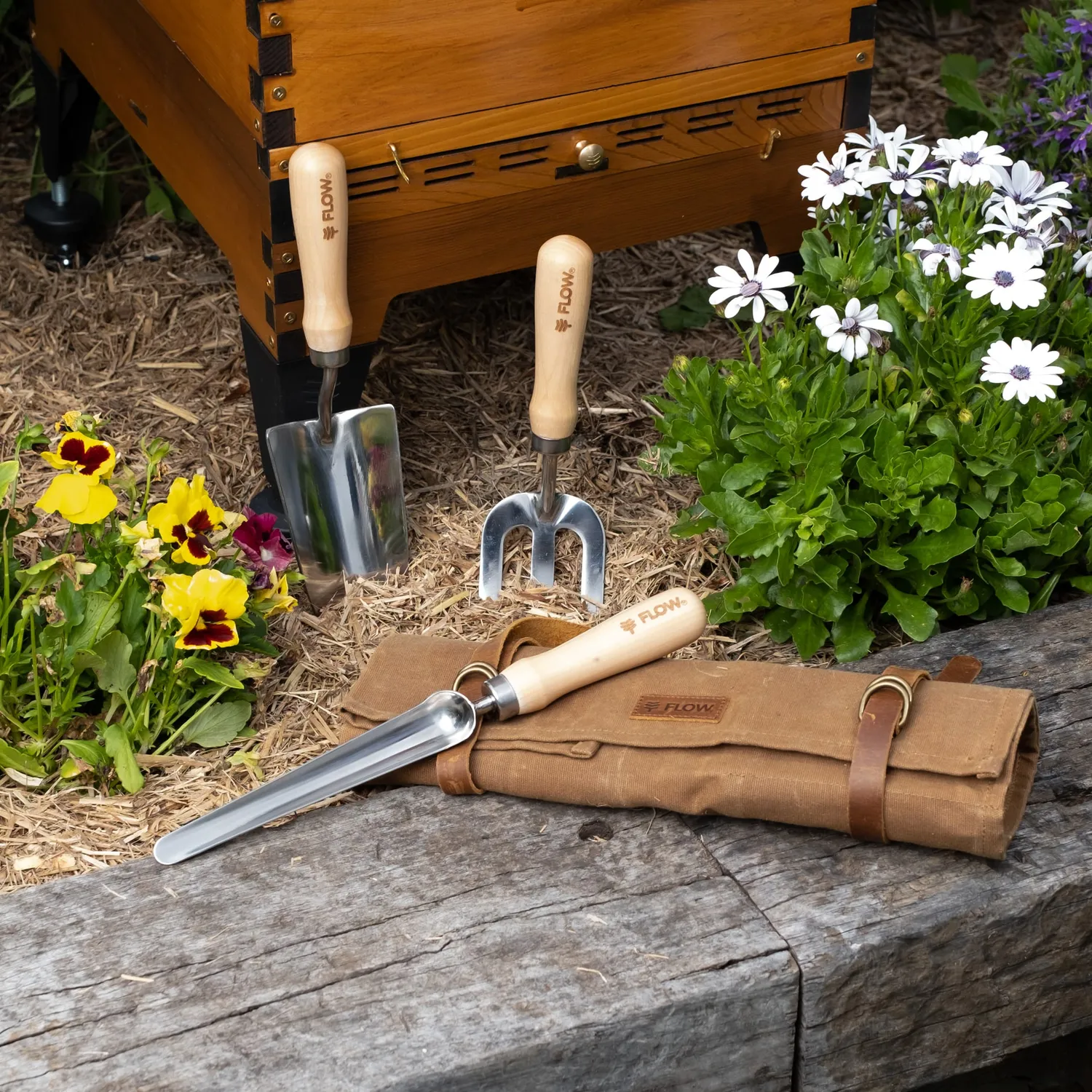 Flow Hive Harvest & Garden Bundle Honigset